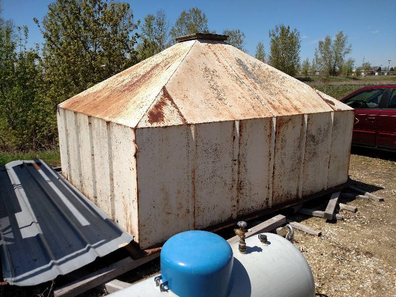 Lowry Hopper Tank