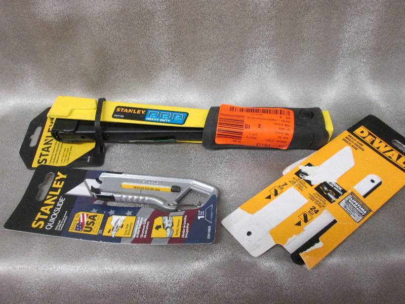 Stanley HD Sharpshooter stapler & r...