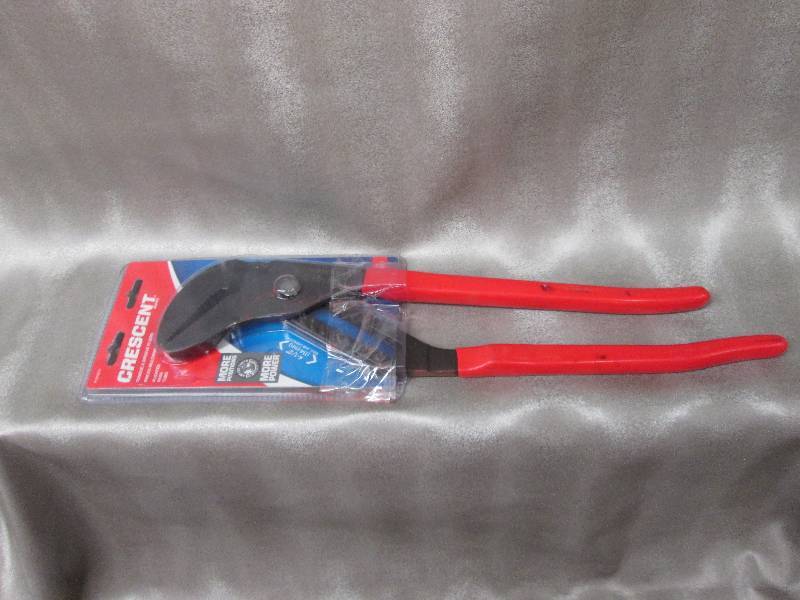 Crescent 16 inch Straight Jaw Tongu...