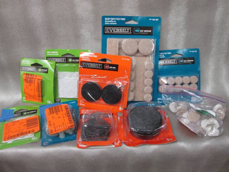 Lot of assorted Everbilt felt pads...