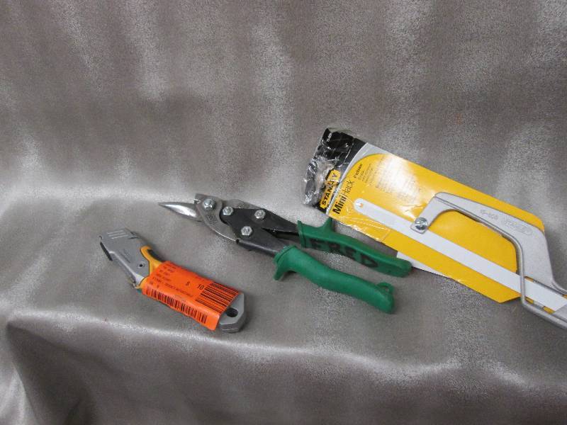 DeWalt Retractable Utility Knife , ...