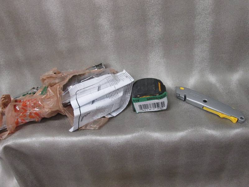 Tape measure, retractable knife, gr...