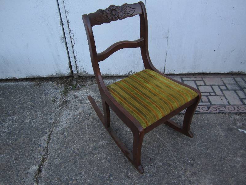 Vintage rocking chair...