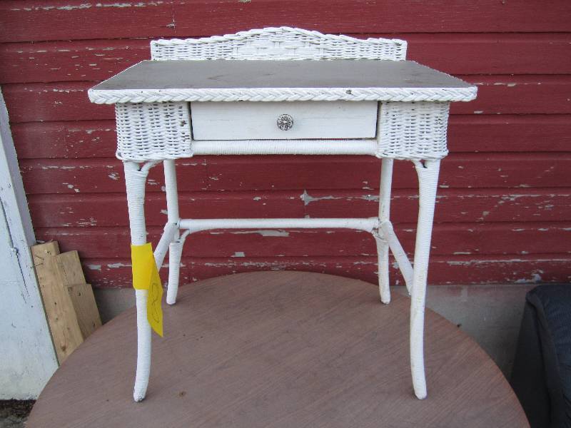 Vintage wicker table, 28 wide, 30...