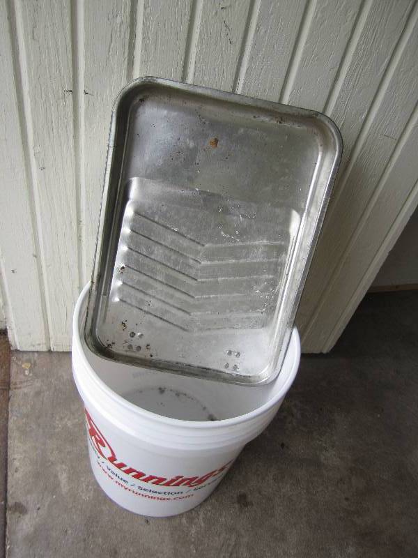 bucket and roller painting tray...