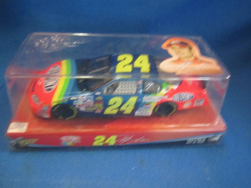Nascar Jeff Gordon replica die cast...
