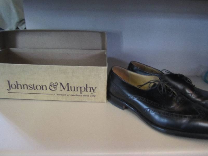 Pair of Johnson & Murphy size 10 dr...