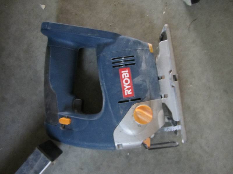 Ryobi battery powered jig saw, no b...