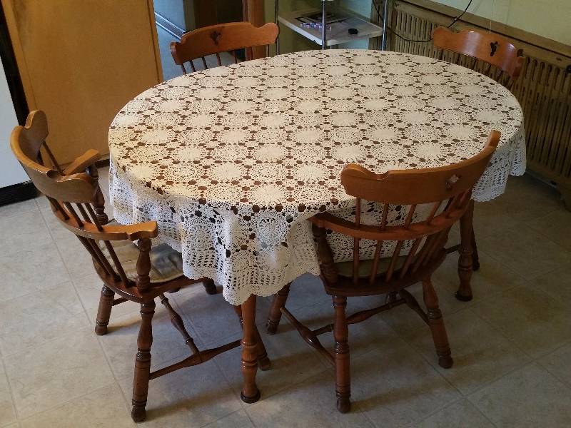 lot 10 image: Antique Table and Chairs