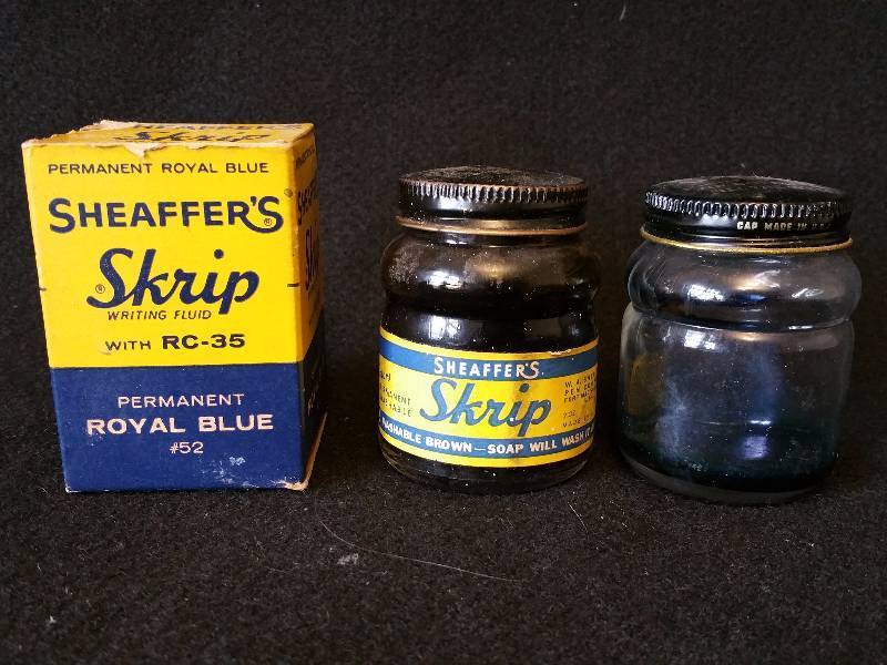 lot 46 image: Shaeffers Skrip Permanet Royal Blue Ink