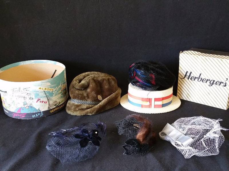 lot 118 image: Vintage Mens, Womens, and Political Hat