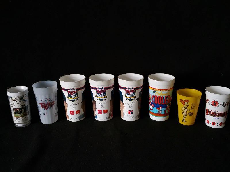 lot 213 image: 1987 Twins World Series Cups, 1970s Flintstones Cup, etc