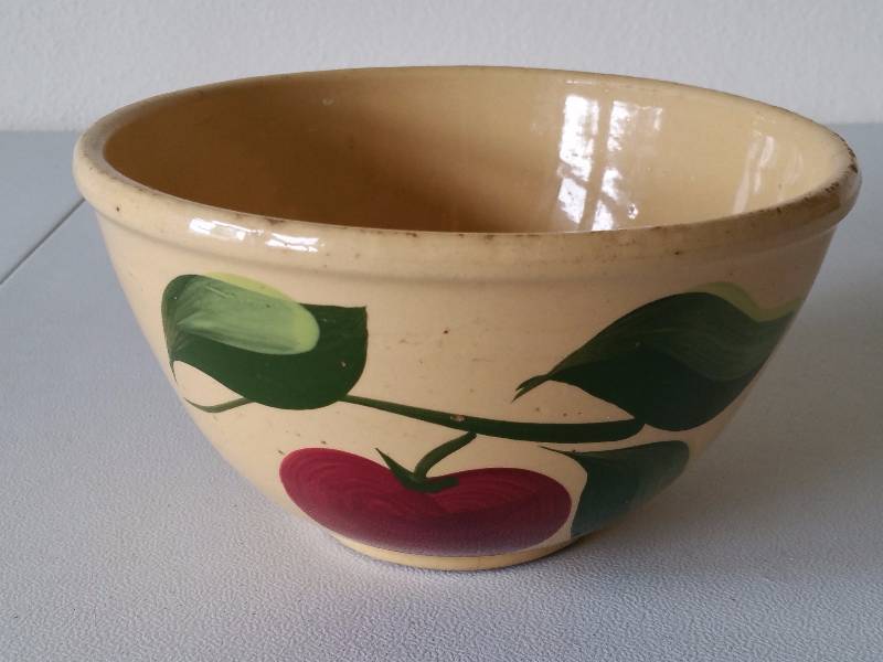 lot 227 image: Watts Ware Advertising Bowl