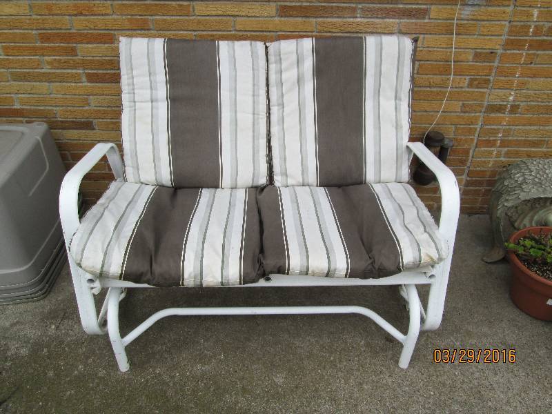 lot 16 image: Patio Rocker Glider
