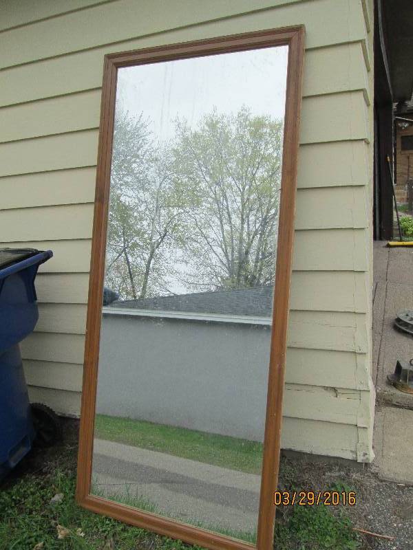 lot 125 image: Big Barber Shop Mirror