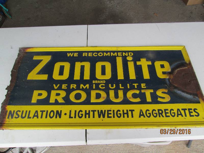 lot 149 image: Zonolite Insulation Sign