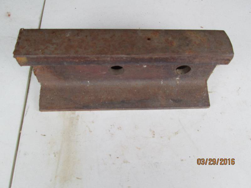 lot 157 image: Railroad Track Anvil