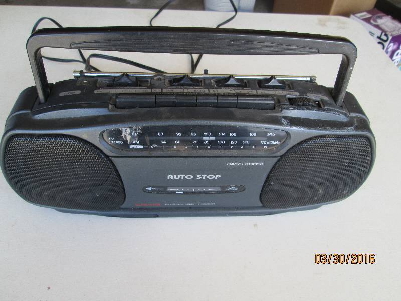 lot 185 image: Craig AM FM Casette  Player
