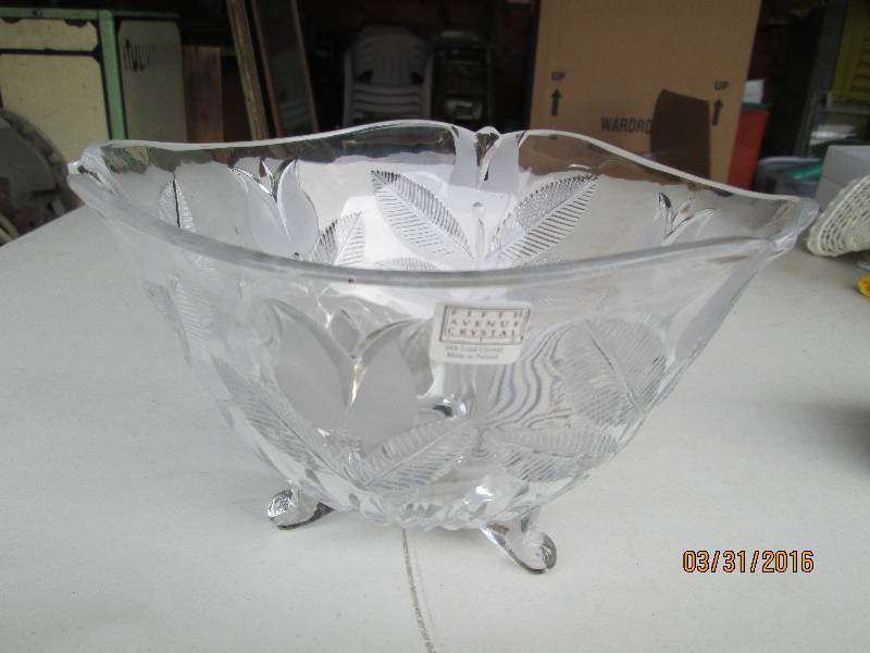 lot 197 image: Fifth Avenue Footed Crystal Bowl