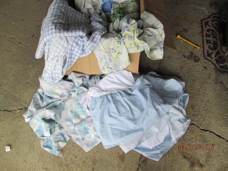 lot 270 image: Bed Sheets & Fabric