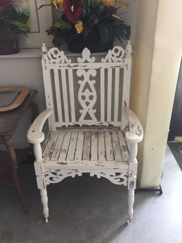 lot 22 image: Victorian Wooden Garden Chair