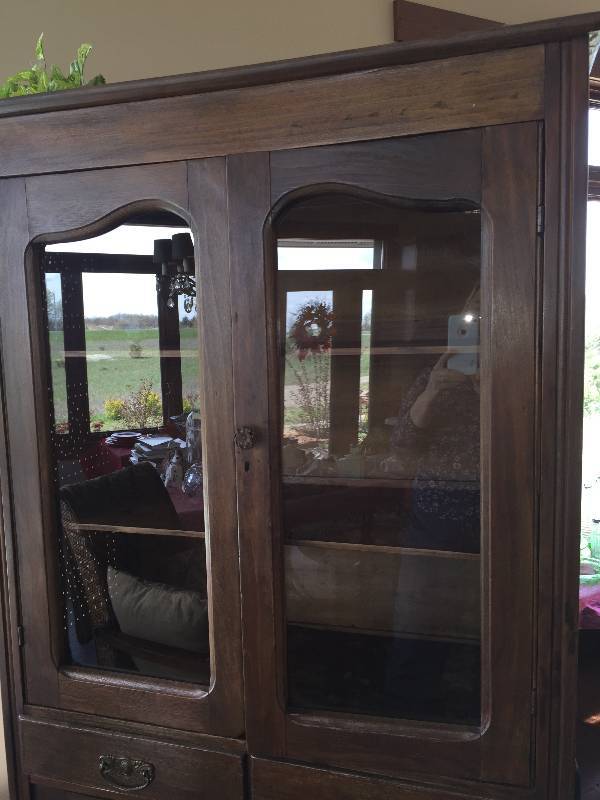 lot 55 image: Antique kitchen Cabinet