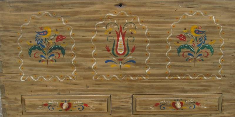 lot 43 image: Large, Vintage, handmadehand-painted SWEDISH-THEMED Chest with Cedar Lining