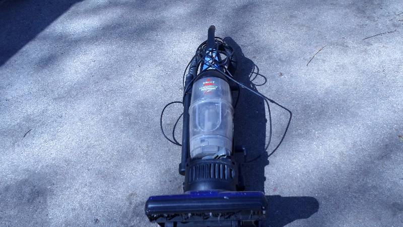lot 42 image: Bissell Vacuum