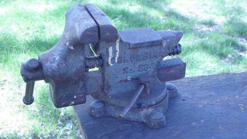 lot 60 image: Work Bench