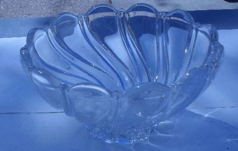 lot 71 image: Misasa Bowl