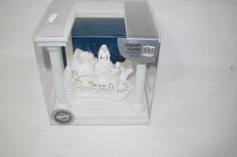 Wedding Ornament and Keepsake Box