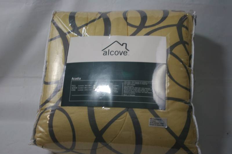 Alcove King Size Set