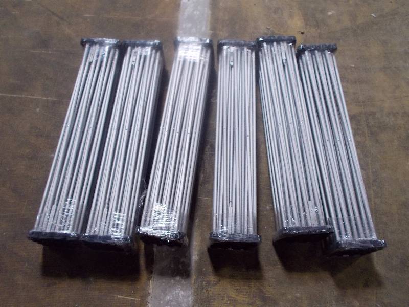 Curved Floor Frame Hardware