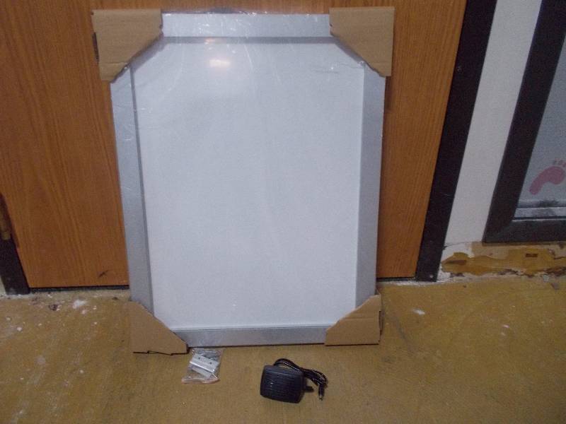 Hanging Light Box