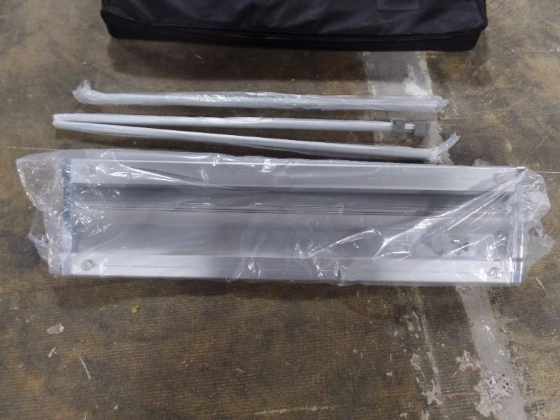 Versa Retractor Hardware