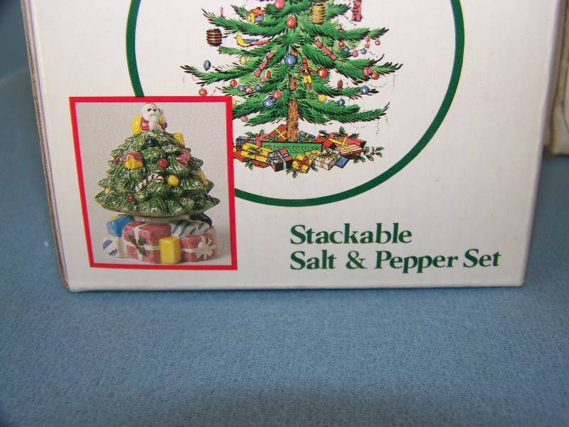 lot 42 image: Spode, Christmas Tree Starter Set, Salt & Pepper Shakers and more