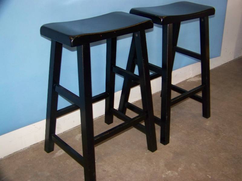 lot 51 image: (2) 29, Matching, Luis Saddle Barstools  Bar Stools