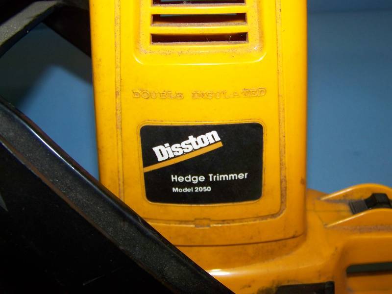 lot 63 image: Disston, Electric Hedge Trimmer