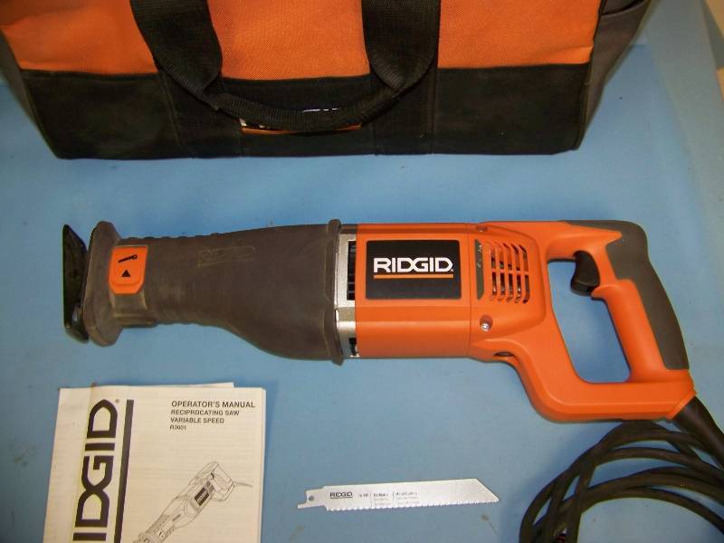 lot 77 image: Ridgid, Reciprocating Saw in Bag with new Metal Blade