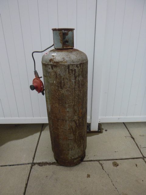 lot 16 image: Propane Tank with Regulator