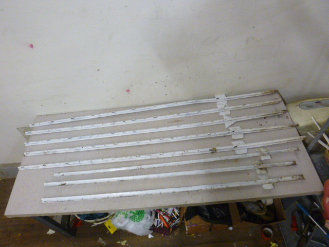 lot 52 image: 8 Fence Posts