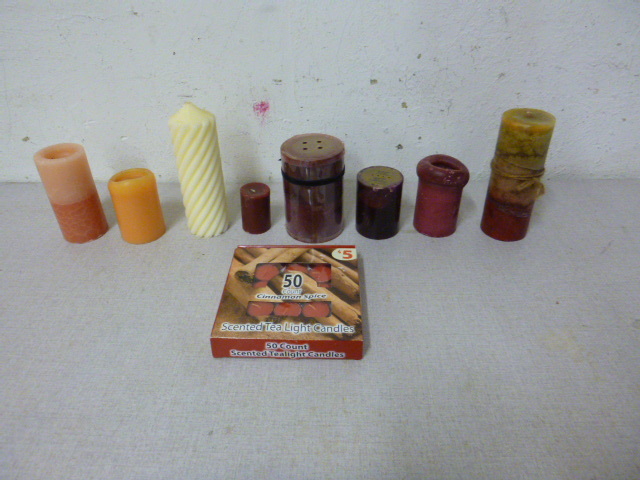 lot 175 image: Miscellaneous Candles