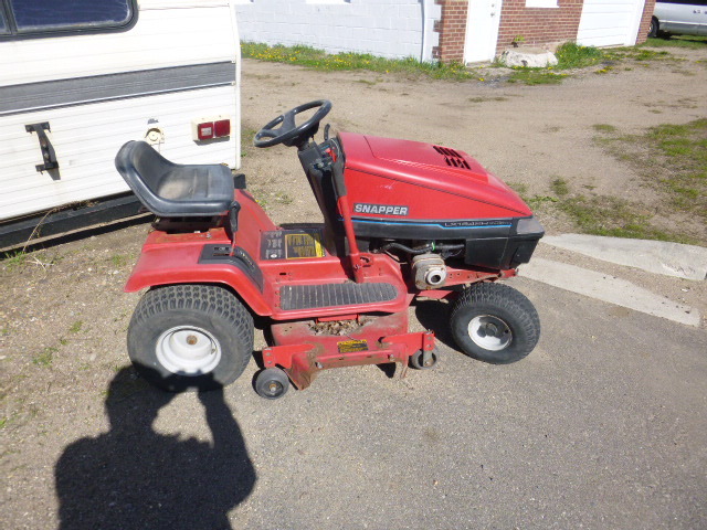 Snapper Riding Lawn Mower | Northstar Kimball May Consignments #2 | K-BID