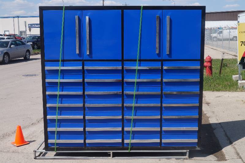 lot 33 image: Blue Steel ToolStorage Cabinet