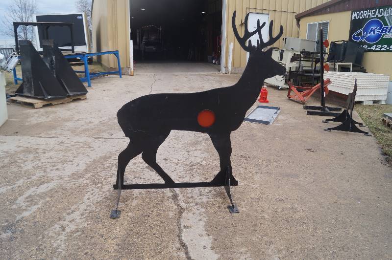 lot 3 image: Steel Deer Target