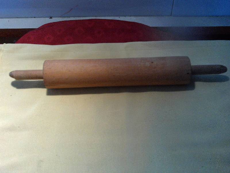 VINTAGE WOOD ROLLING PIN