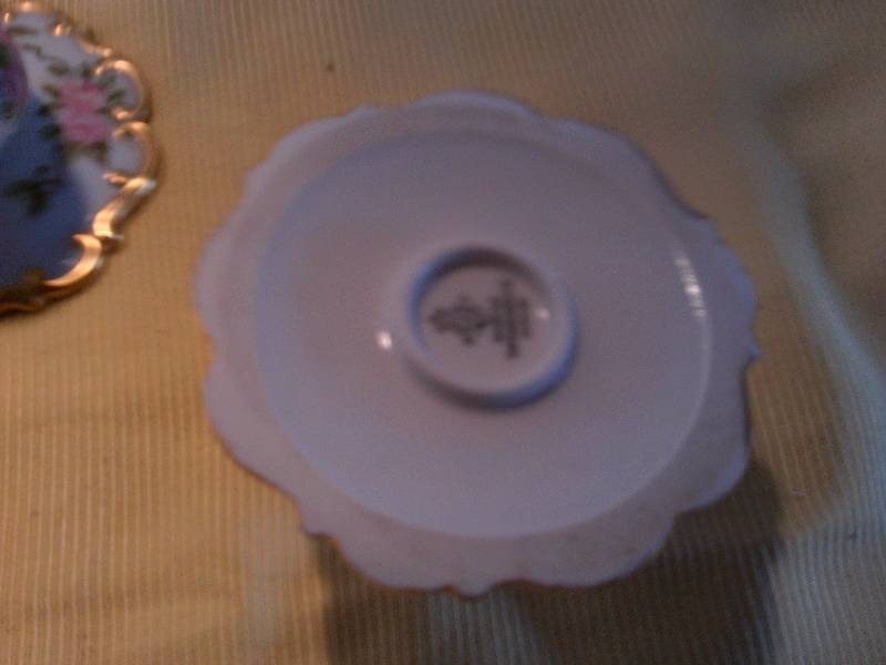 BALVARIA GERMANY GANDLE HOLDERS