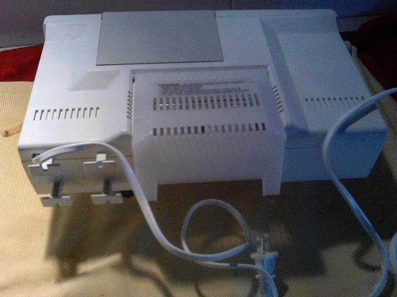 SPACE SAVER RADIO
