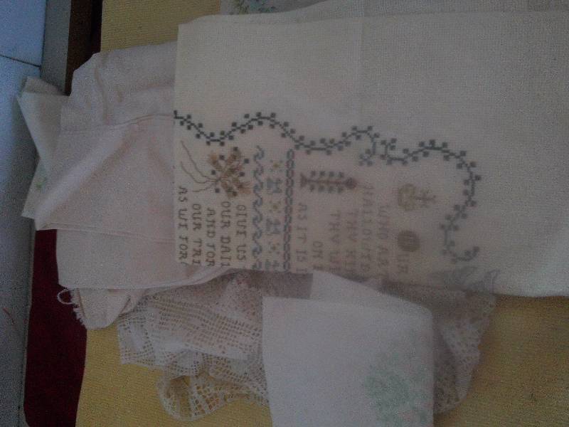 MISC CROSS SYITCH AND PILLOW CASES