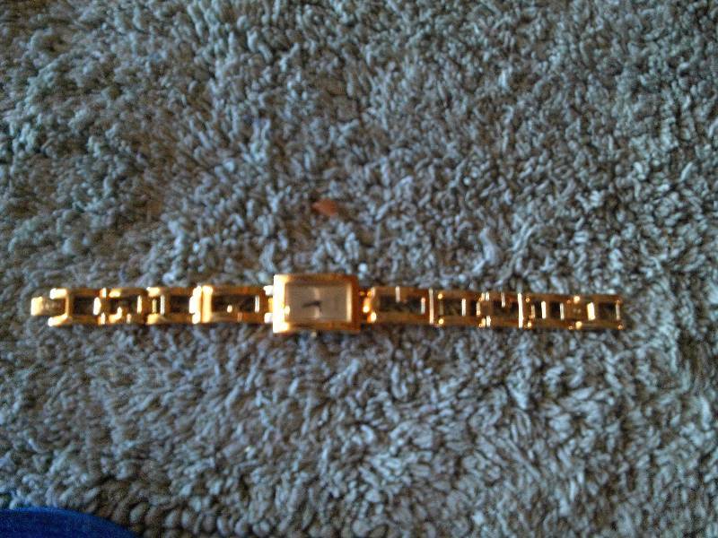 guess watch